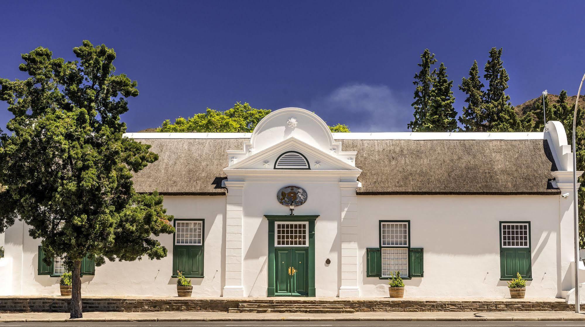 Drostdy Hotel Graaff-Reinet Kültér fotó The Old House Museum
